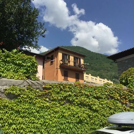 Il Sogno Del Lago Holiday home
